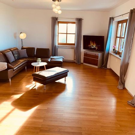 Adlerhorst, 4 Schlafzimmer, Blick In Die Alpen, Parkplatz Thyrnau Ngoại thất bức ảnh